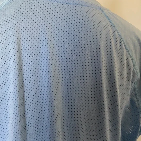 Danskin Blue Dry Fit, Sports Exercise Shirt 👕 Large - Picture 5 of 5